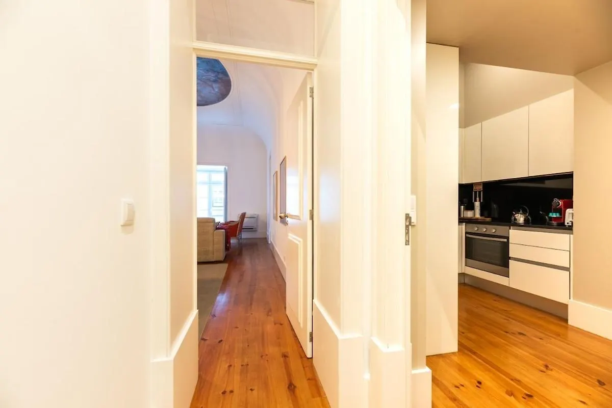 Apartment Bica Contemporary Historic 2 Bedroom Apt Lisbon
